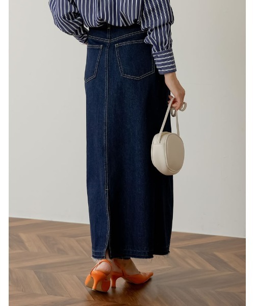 Re:EDIT（リエディ）の「サイド切替えリサイクルコットンデニムスカート（デニムスカート・レディース・ネイビー/グレー/ブルー・MEDIUM/LARGE/SHORT）」の14枚目の写真