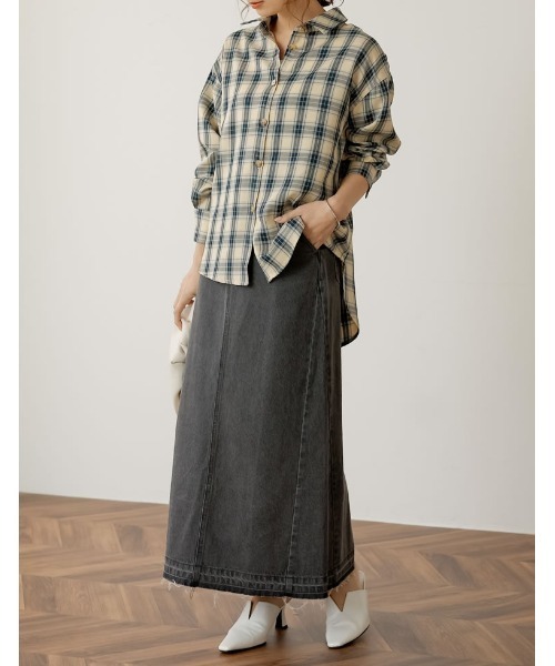 Re:EDIT（リエディ）の「サイド切替えリサイクルコットンデニムスカート（デニムスカート・レディース・ネイビー/グレー/ブルー・MEDIUM/LARGE/SHORT）」の8枚目の写真