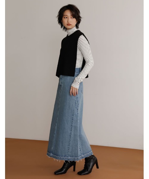 Re:EDIT（リエディ）の「サイド切替えリサイクルコットンデニムスカート（デニムスカート・レディース・ネイビー/グレー/ブルー・MEDIUM/LARGE/SHORT）」の11枚目の写真