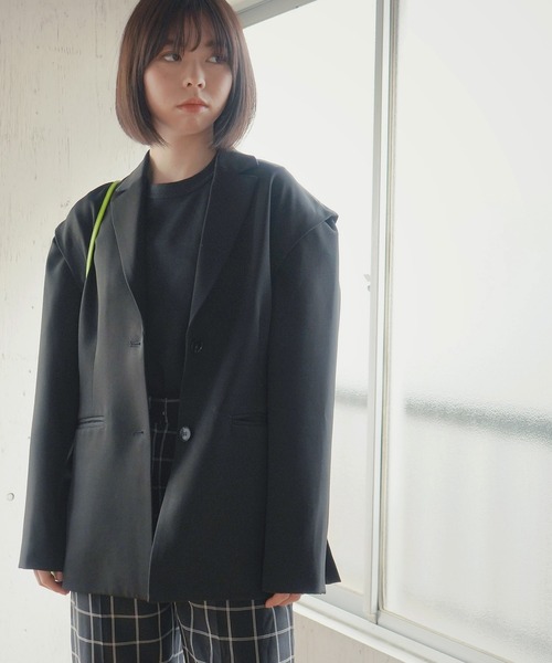 AULI(アウリィ)の「【低身長向けサイズ】2wayテーラードジャケット(テーラードジャケット・レディース・アイボリー/ベージュ/ブラック・XS/S)」の3枚目の写真