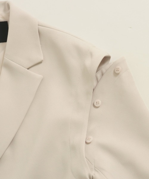 AULI(アウリィ)の「【低身長向けサイズ】2wayテーラードジャケット(テーラードジャケット・レディース・アイボリー/ベージュ/ブラック・XS/S)」の22枚目の写真