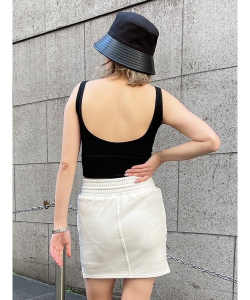 ENVYM（アンビー）の「カップインショートタンクトップ（タンクトップ・レディース・ブラック/ホワイト/グレー/グリーン・FREE）」の10枚目の写真