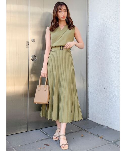 dazzlin(ダズリン)の「カラフルストラップサンダル(サンダル・レディース・ブラック/パープル/ブラウン/その他1・SMALL/MEDIUM/LARGE)」の6枚目の写真