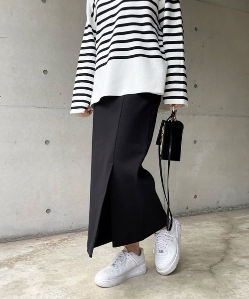 DouDou（ドゥドゥ）の「ポンチスリットスカート（スカート・レディース・ブラック/サックスブルー・38/36）」の13枚目の写真