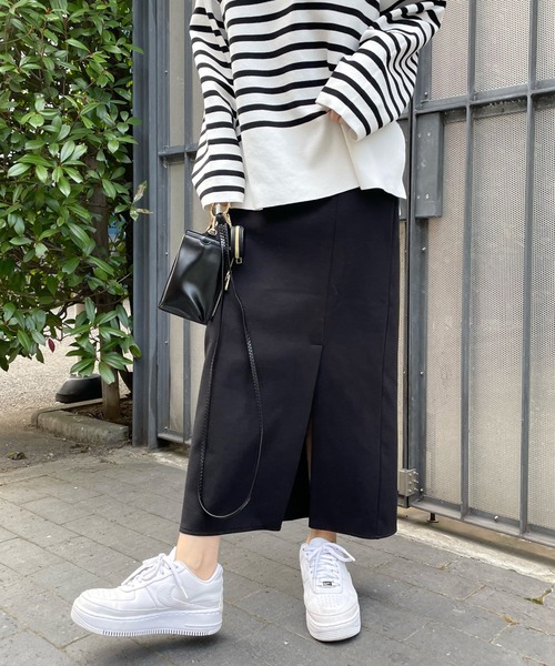 DouDou（ドゥドゥ）の「ポンチスリットスカート（スカート・レディース・ブラック/サックスブルー・38/36）」の18枚目の写真