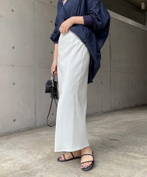 DouDou（ドゥドゥ）の「ポンチスリットスカート（スカート・レディース・ブラック/サックスブルー・38/36）」の15枚目の写真