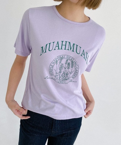 muahmuah(ムーアムーア)の「A'GEM/9 × .kom『muah muah/ムーアムーア』MUAH SIGNATURE REGULAR FIT HALF T-SHIRT/シグニチャー ハーフ スリーブ Tシャツ(Tシャツ/カットソー・レディース・ライトブルー/ベージュ/パープル/グレー/アイボリー/ブラック・FREE)」の17枚目の写真