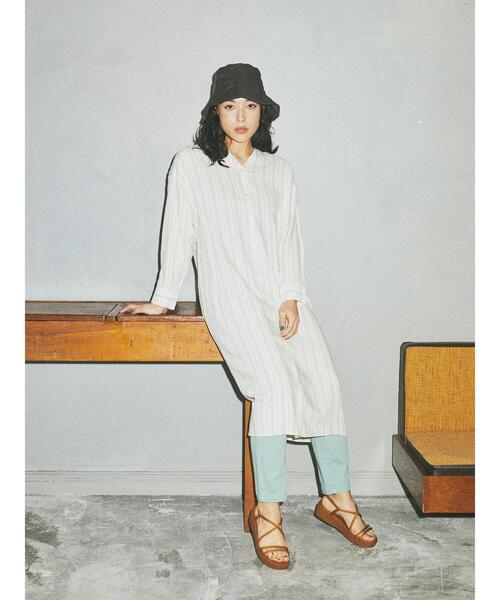 earth music&ecology（アースミュージックアンドエコロジー）の「カラーデニムテーパードパンツ（デニムパンツ・レディース・ライトグリーン・S/M/L）」の9枚目の写真