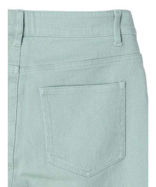 earth music&ecology（アースミュージックアンドエコロジー）の「カラーデニムテーパードパンツ（デニムパンツ・レディース・ライトグリーン・S/M/L）」の4枚目の写真