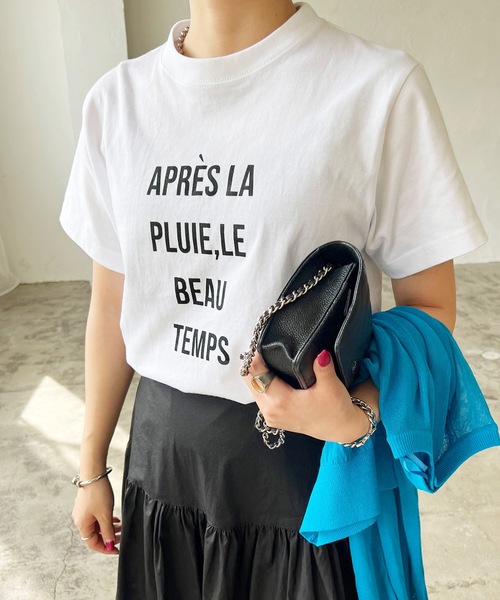 LIAN（リアン）の「フレンチロゴプリントTシャツ（Tシャツ/カットソー・レディース・オフホワイト/ブラック/オートミール/グリーン/ピンク/レッド・FREE）」の2枚目の写真