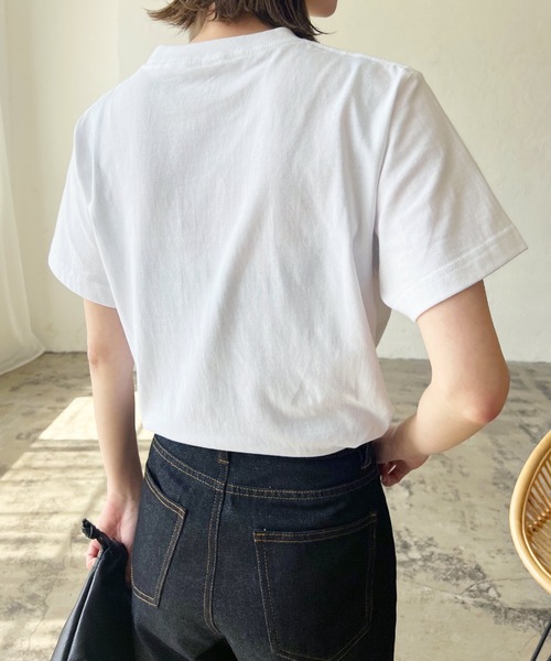 LIAN（リアン）の「フレンチロゴプリントTシャツ（Tシャツ/カットソー・レディース・オフホワイト/ブラック/オートミール/グリーン/ピンク/レッド・FREE）」の11枚目の写真