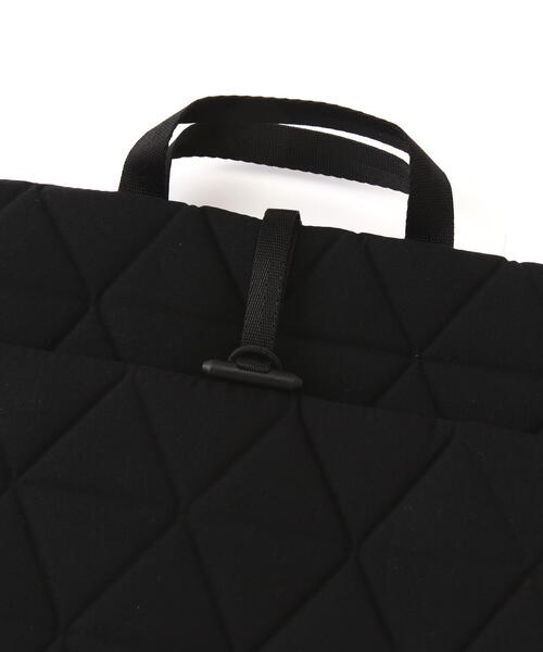 THE NORTH FACE（ザノースフェイス）の「THE NORTH FACE (ザ・ノース・フェイス）Geoface PC Sleeve 15” ジオフェイスピーシースリーブ15インチ NM32353（トートバッグ・メンズ・ブラック・FREE）」の4枚目の写真