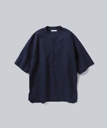 WHITE MAILS（ホワイトメイルズ）の「COTTON PAPER POPLIN BAND COLLAR PULLOVER SHIRT（シャツ/ブラウス）」