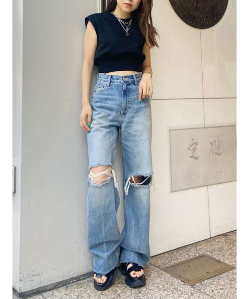 EVRIS（エヴリス）の「パワーショルダークロップドスウェットトップス（Tシャツ/カットソー・レディース・ホワイト/ブラック/グレー/グリーン・FREE）」の22枚目の写真