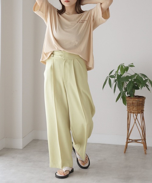 Crisp（クリスプ）の「ダブルベルトストレートパンツ（スラックス・レディース・ブラウン/イエロー・FREE）」の2枚目の写真