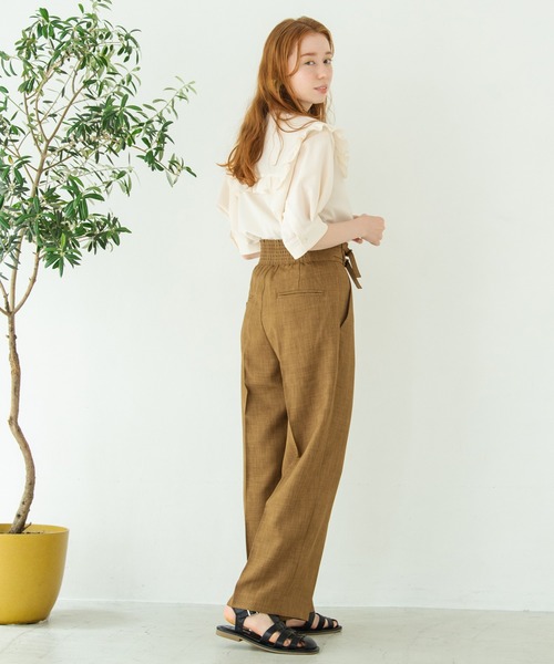 Crisp（クリスプ）の「ダブルベルトストレートパンツ（スラックス・レディース・ブラウン/イエロー・FREE）」の10枚目の写真