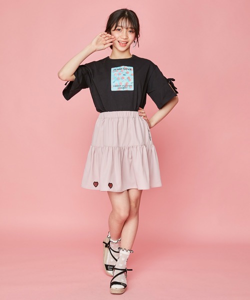 JENNI love(ジェニィラブ)の「袖スリットリボンTシャツ(Tシャツ/カットソー・キッズ・オフホワイト/ブラック/オレンジ・130cm/140cm/150cm/160cm)」の6枚目の写真