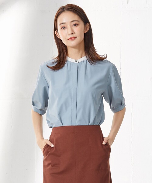 J.PRESS Ladies(J.プレス レディス)の「【洗える・イージーケア】ライトタンブラー バンドカラー ブラウス(シャツ/ブラウス・レディース・ライトグレー系/ブルー系/オレンジ系・XS)」の1枚目の写真