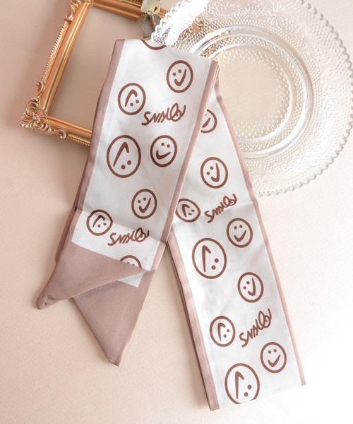 TONE SELECT GOODS（トーンセレクトグッズ）の「【float】アソート デザイン スカーフリボン（バンダナ/スカーフ・レディース・ベージュ系1/ベージュ系2/ベージュ系3/ベージュ系4/ベージュ系5/ベージュ系6/ベージュ系7/ベージュ系8/レッド系1/レッド系2/レッド系3/レッド系4/レッド系5/レッド系6/レッド系7/グリーン系2/グリーン系5/グリーン系1/グリーン系6/グリーン系4/グリーン系3/ブルー系2/ブルー系4/ブルー系6/ブルー系7/ブルー系3/ブルー系5/ブルー系1・FREE）」の6枚目の写真