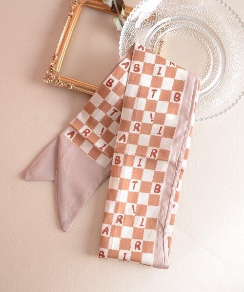 TONE SELECT GOODS（トーンセレクトグッズ）の「【float】アソート デザイン スカーフリボン（バンダナ/スカーフ・レディース・ベージュ系1/ベージュ系2/ベージュ系3/ベージュ系4/ベージュ系5/ベージュ系6/ベージュ系7/ベージュ系8/レッド系1/レッド系2/レッド系3/レッド系4/レッド系5/レッド系6/レッド系7/グリーン系2/グリーン系5/グリーン系1/グリーン系6/グリーン系4/グリーン系3/ブルー系2/ブルー系4/ブルー系6/ブルー系7/ブルー系3/ブルー系5/ブルー系1・FREE）」の7枚目の写真