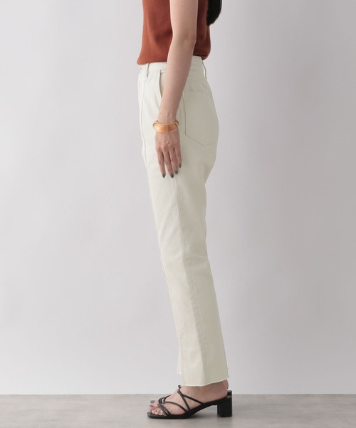 LOWRYS FARM（ローリーズファーム）の「フロントスリットデニム　296160（デニムパンツ・レディース・ホワイト/グレー・SMALL/MEDIUM/LARGE）」の9枚目の写真