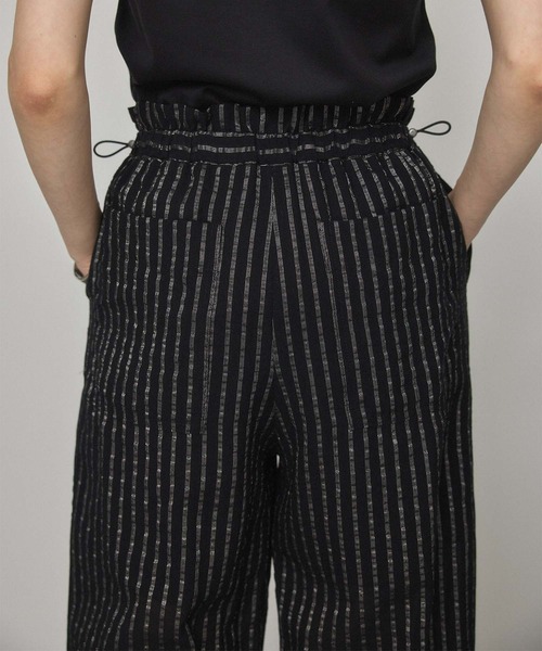 PUBLIC TOKYO(パブリックトウキョウ)の「ワッシャーラメストライプパンツ(カーゴパンツ・レディース・ホワイト/ブラック・FREE)」の9枚目の写真