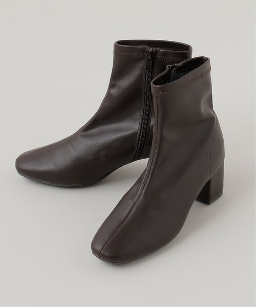 frames RAY CASSIN（フレームスレイカズン）の「S-L展開 太ヒールブーツ（ブーツ・レディース・ブラック/ブラウン/キナリ・SMALL/MEDIUM/LARGE）」の5枚目の写真