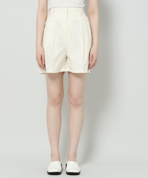 ALAND(エーランド)の「3.3 Field Trip/PLEATED WIDE ショートパンツ 2353163(その他パンツ・レディース・ネイビー/ベージュ/クリーム・FREE)」の9枚目の写真
