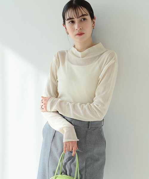 Ray BEAMS（レイビームス）の「チュール ハイネック ロングスリーブ カットソー（Tシャツ/カットソー・レディース・ブラック/ホワイト系その他6/レッド系その他・ONE SIZE）」の10枚目の写真