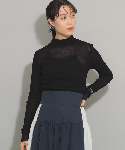 Ray BEAMS（レイビームス）の「チュール ハイネック ロングスリーブ カットソー（Tシャツ/カットソー・レディース・ブラック/ホワイト系その他6/レッド系その他・ONE SIZE）」の20枚目の写真