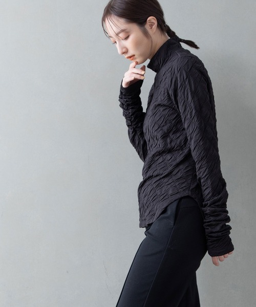 MARECHAL TERRE(マルシャルテル)の「キルティングトップス(Tシャツ/カットソー・レディース・ブラック/ブラウン/アイボリー/グリーン・MEDIUM)」の18枚目の写真