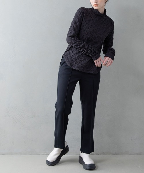 MARECHAL TERRE(マルシャルテル)の「キルティングトップス(Tシャツ/カットソー・レディース・ブラック/ブラウン/アイボリー/グリーン・MEDIUM)」の21枚目の写真