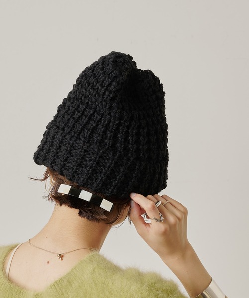 Omekashi(オメカシ)の「HIGHLAND2000 TUCK STITCH KNITCAP(ニットキャップ/ビーニー・レディース・オフホワイト/ブラック/ライトグレー・FREE)」の2枚目の写真