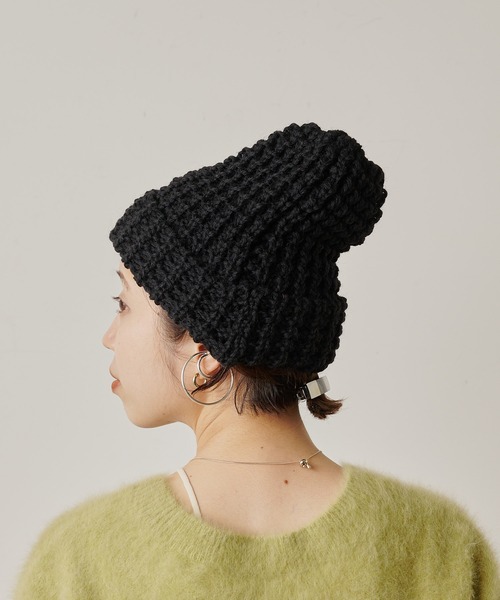 Omekashi(オメカシ)の「HIGHLAND2000 TUCK STITCH KNITCAP(ニットキャップ/ビーニー・レディース・オフホワイト/ブラック/ライトグレー・FREE)」の11枚目の写真
