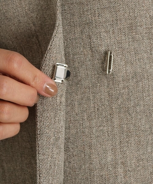 a.v.v(アーヴェヴェ)の「【セットアップ対応】ウールライクシャークノーカラージャケット【サスティナブル】(ノーカラージャケット・レディース・ベージュ/ブラック・38/40/36/34/42)」の20枚目の写真