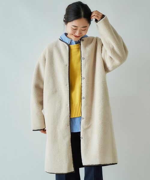 le.coeur blanc(ルクールブラン)の「リバーシブルフェイクムートンコート(ムートンコート・レディース・アイボリー/ダークグレー・36/38)」の10枚目の写真
