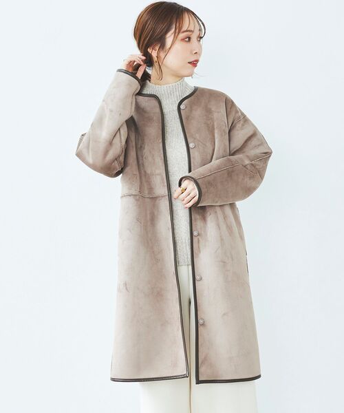 le.coeur blanc(ルクールブラン)の「リバーシブルフェイクムートンコート(ムートンコート・レディース・アイボリー/ダークグレー・36/38)」の8枚目の写真