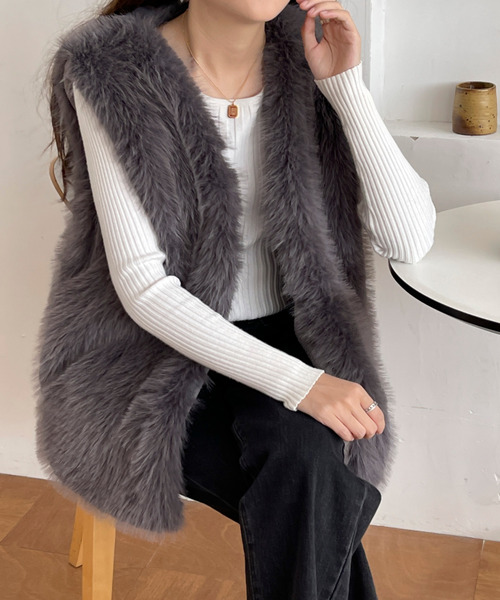 BANNER SELECT（バナーセレクト）の「ボリュームファーベスト（ベスト・レディース・ベージュ/ブラウン/グレー・FREE）」の7枚目の写真