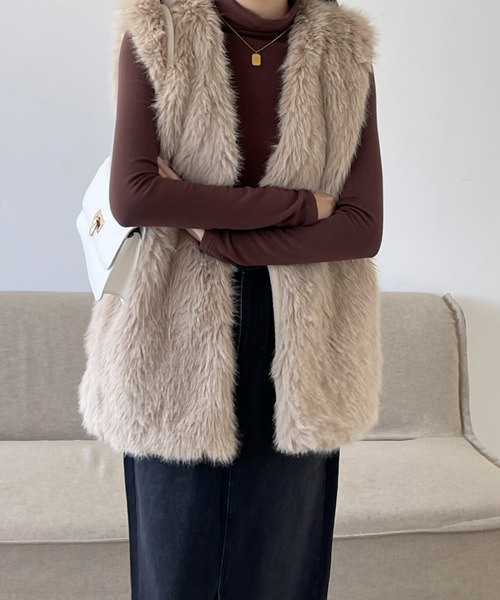 BANNER SELECT（バナーセレクト）の「ボリュームファーベスト（ベスト・レディース・ベージュ/ブラウン/グレー・FREE）」の11枚目の写真