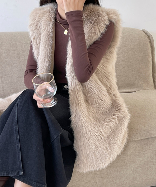 BANNER SELECT（バナーセレクト）の「ボリュームファーベスト（ベスト・レディース・ベージュ/ブラウン/グレー・FREE）」の12枚目の写真