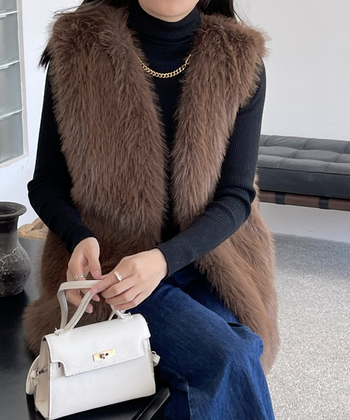 BANNER SELECT（バナーセレクト）の「ボリュームファーベスト（ベスト・レディース・ベージュ/ブラウン/グレー・FREE）」の17枚目の写真