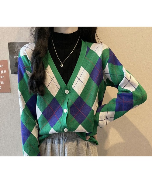 RUUX(ルーフ)の「アーガイル ニット カーディガン(カーディガン/ボレロ・レディース・ベージュ/ブラック/ピンク/グリーン・FREE)」の5枚目の写真