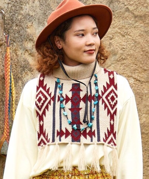 チャイハネ（チャイハネ）の「【チャイハネ】マレニットスヌード（ネックウォーマー/スヌード・レディース・ブラック/ブルー/ベージュ・FREE）」の3枚目の写真