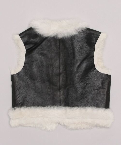 ALLSAINTS(オールセインツ)の「RAWLY SHEARLING GILE | RAWLY シアリング ジレ(その他アウター・レディース・ホワイト・M/S/XS)」の7枚目の写真