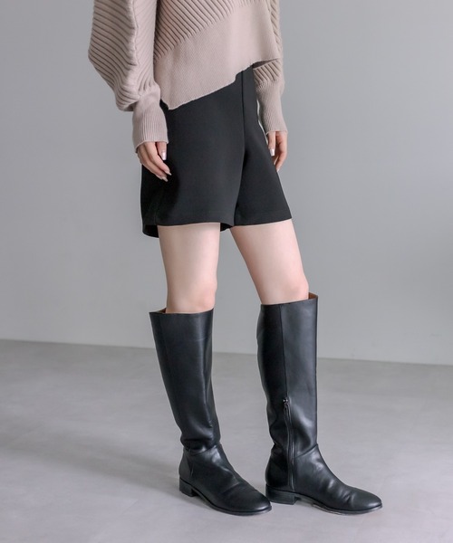 mline（エムライン）の「[mline] シンプルショートパンツ（その他パンツ・レディース・アイボリー/ブラック・1/2）」の3枚目の写真