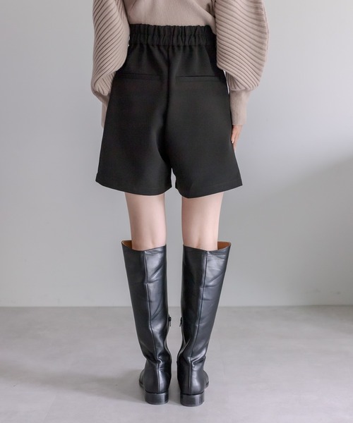 mline（エムライン）の「[mline] シンプルショートパンツ（その他パンツ・レディース・アイボリー/ブラック・1/2）」の19枚目の写真