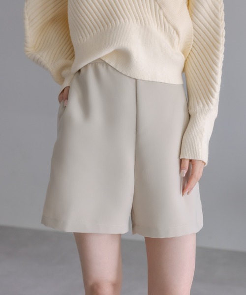 mline（エムライン）の「[mline] シンプルショートパンツ（その他パンツ・レディース・アイボリー/ブラック・1/2）」の20枚目の写真