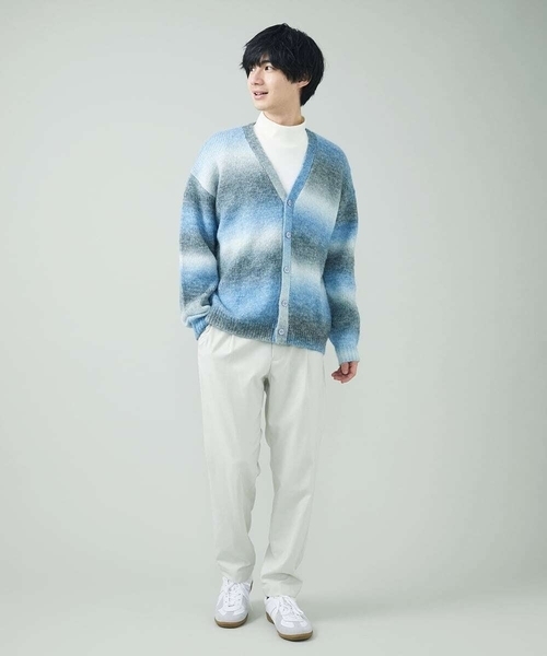 a.v.v（アーヴェヴェ）の「グラデーションワイドシルエットカーディガン（カーディガン/ボレロ・メンズ・ライトブルー/イエロー・46/48）」の4枚目の写真