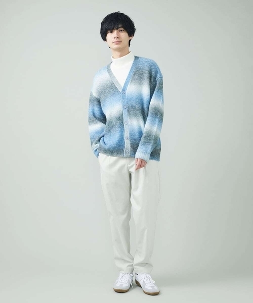 a.v.v（アーヴェヴェ）の「グラデーションワイドシルエットカーディガン（カーディガン/ボレロ・メンズ・ライトブルー/イエロー・46/48）」の6枚目の写真