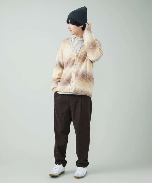 a.v.v（アーヴェヴェ）の「グラデーションワイドシルエットカーディガン（カーディガン/ボレロ・メンズ・ライトブルー/イエロー・46/48）」の12枚目の写真